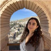 Imparto clases de apoyo escolar en función de las necesidades de cada niño/a.